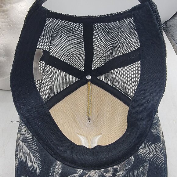 Hurley Palm Tree Print Snapback Trucker Hat Black White Adjustable Cap Casual - Picture 7 of 8